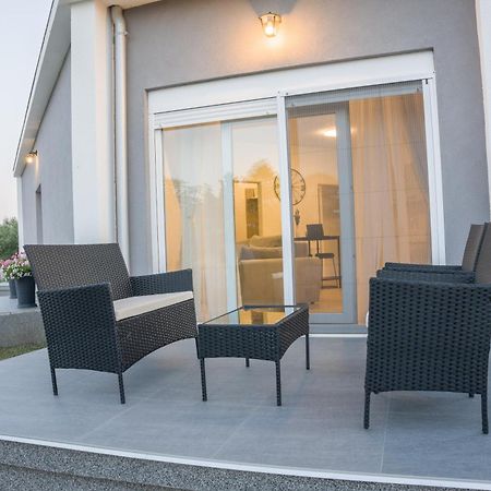 Apartmani Toni Drniš 외부 사진