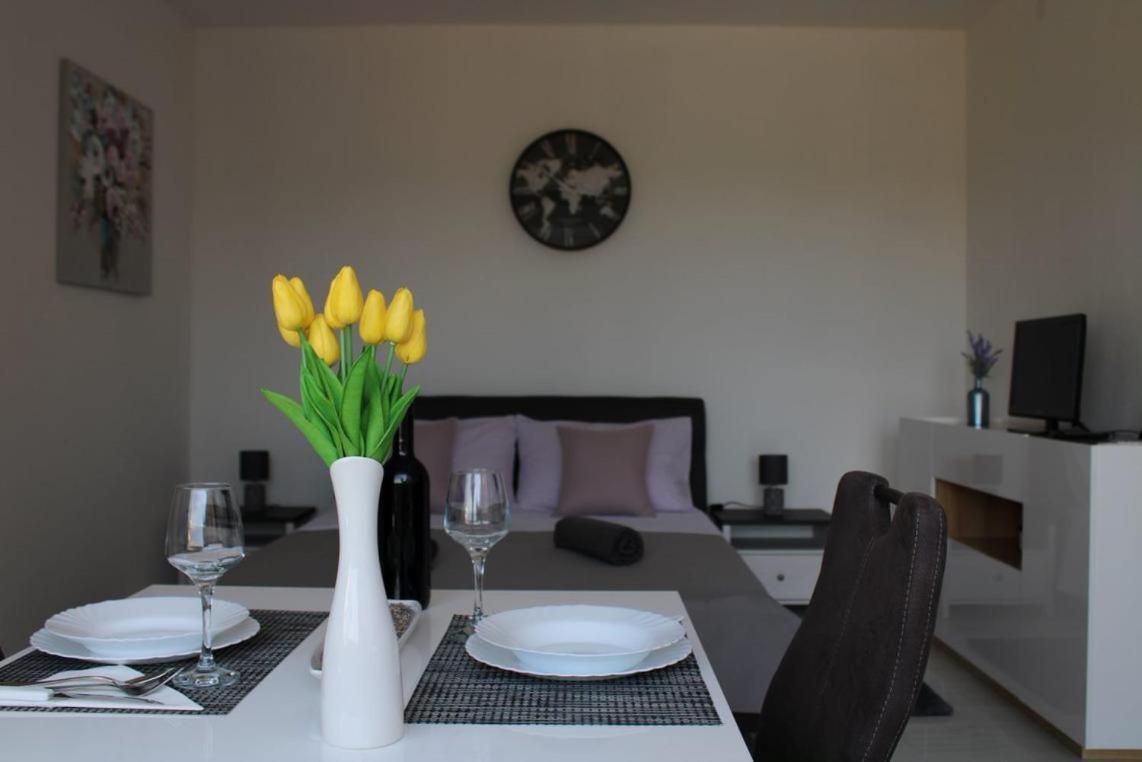 Apartmani Toni Drniš 외부 사진