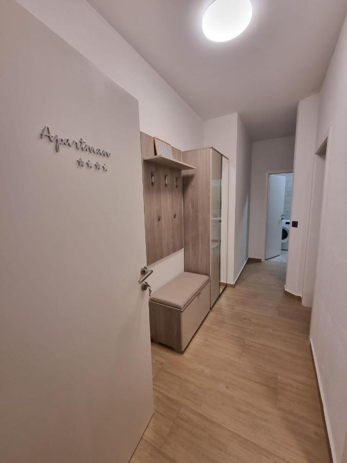 Apartmani Toni Drniš 외부 사진