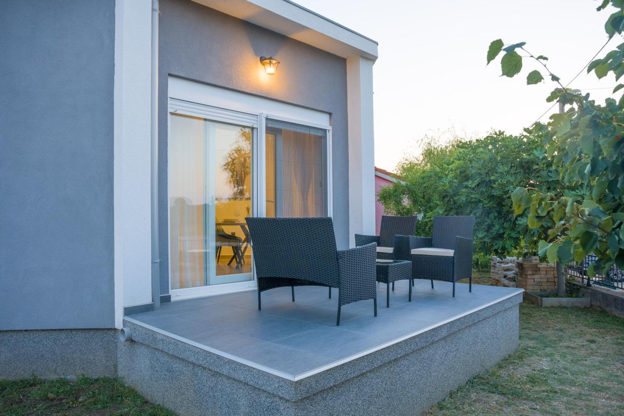 Apartmani Toni Drniš 외부 사진