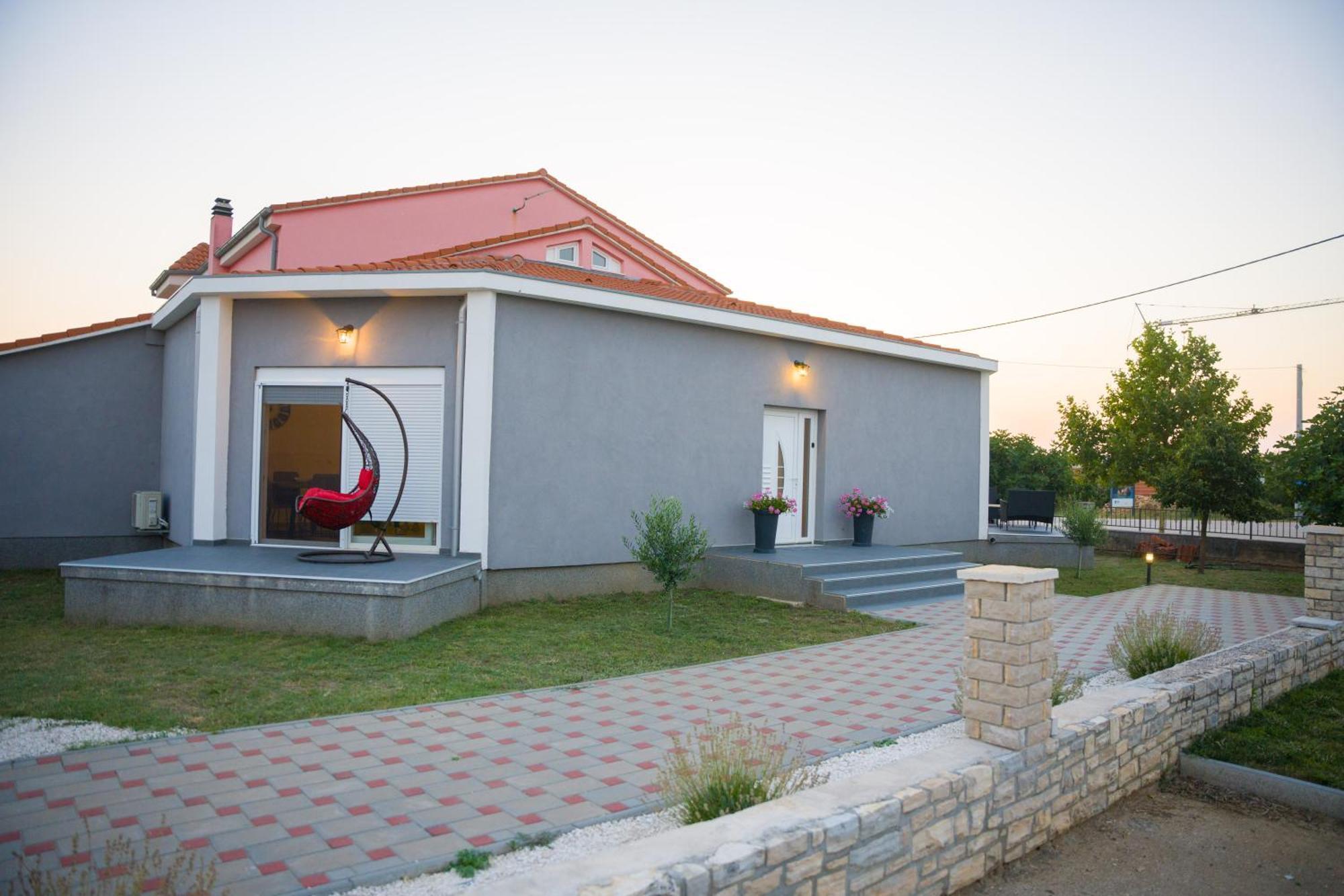 Apartmani Toni Drniš 외부 사진